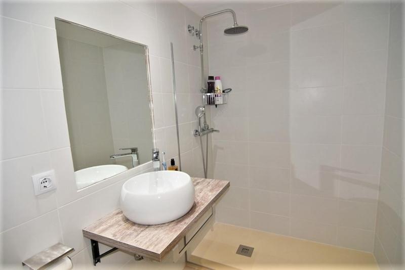 Cala De Benidorm Holidays Cala de Finestrat Ngoại thất bức ảnh